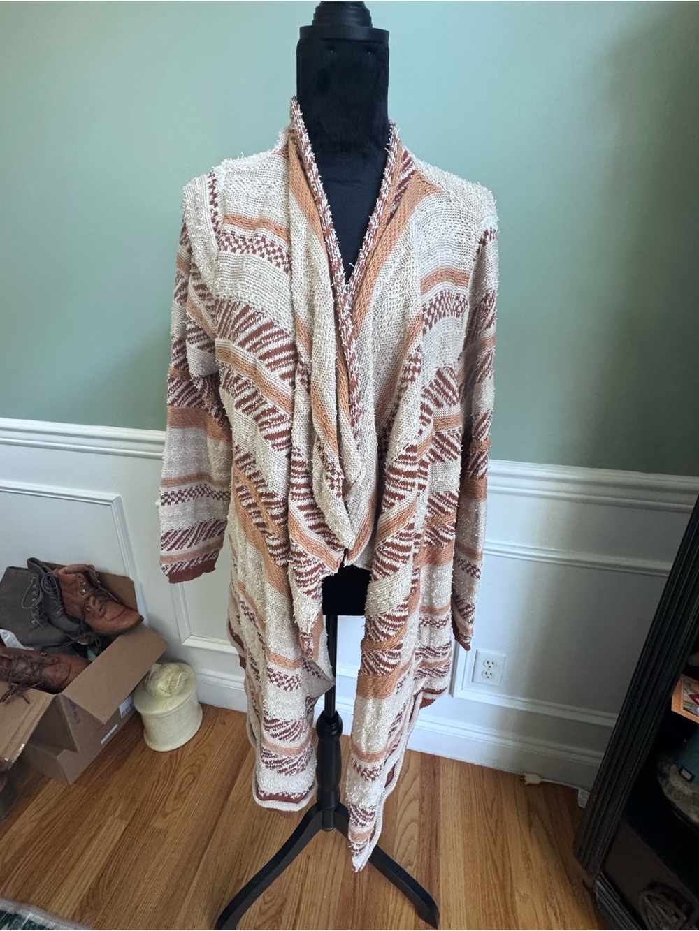 Love Riche Cream and Tan Draped Open-Front Cardigan